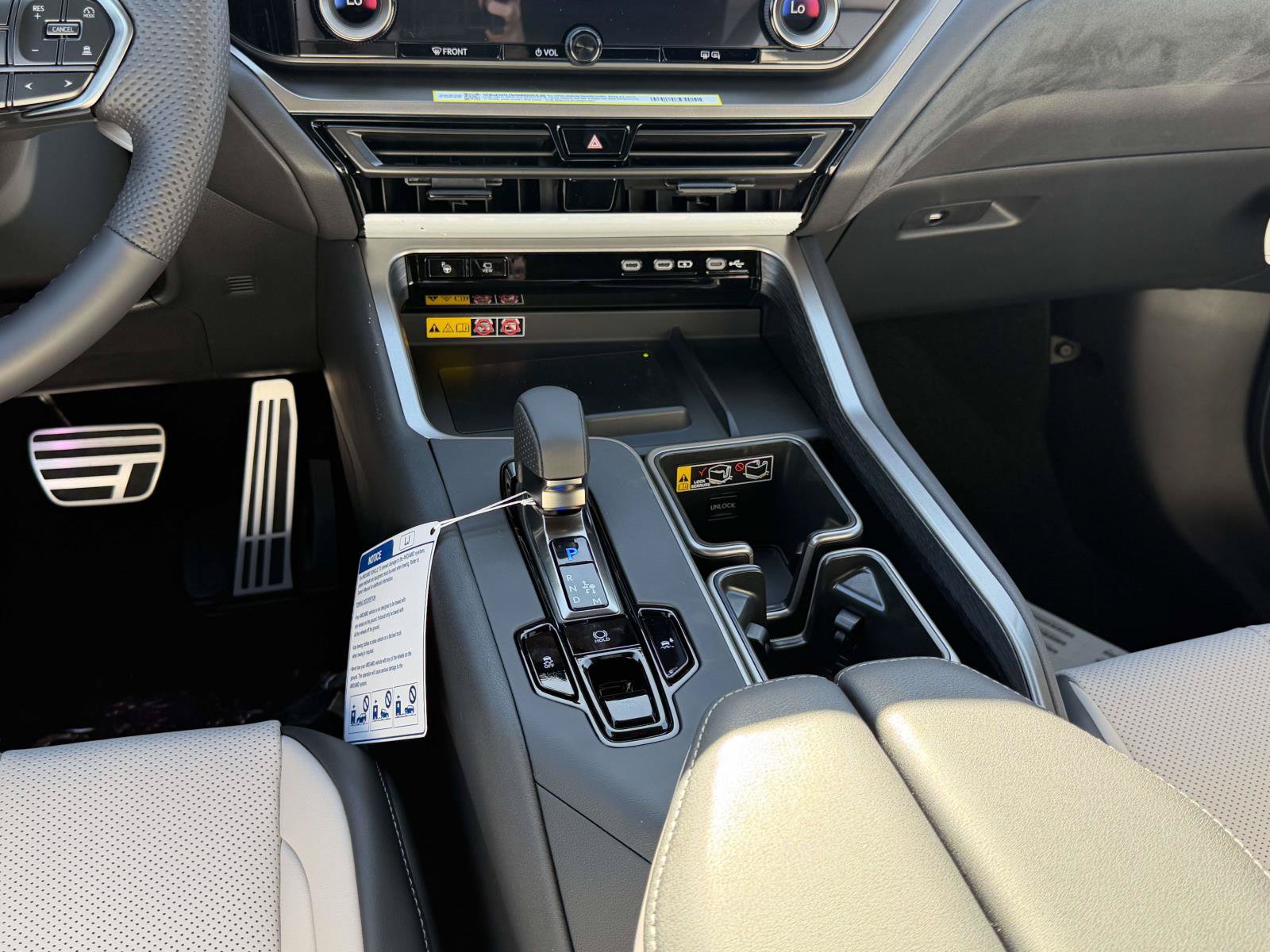 New 2026 Lexus TX 500h AWD w/ Technology Package image 15