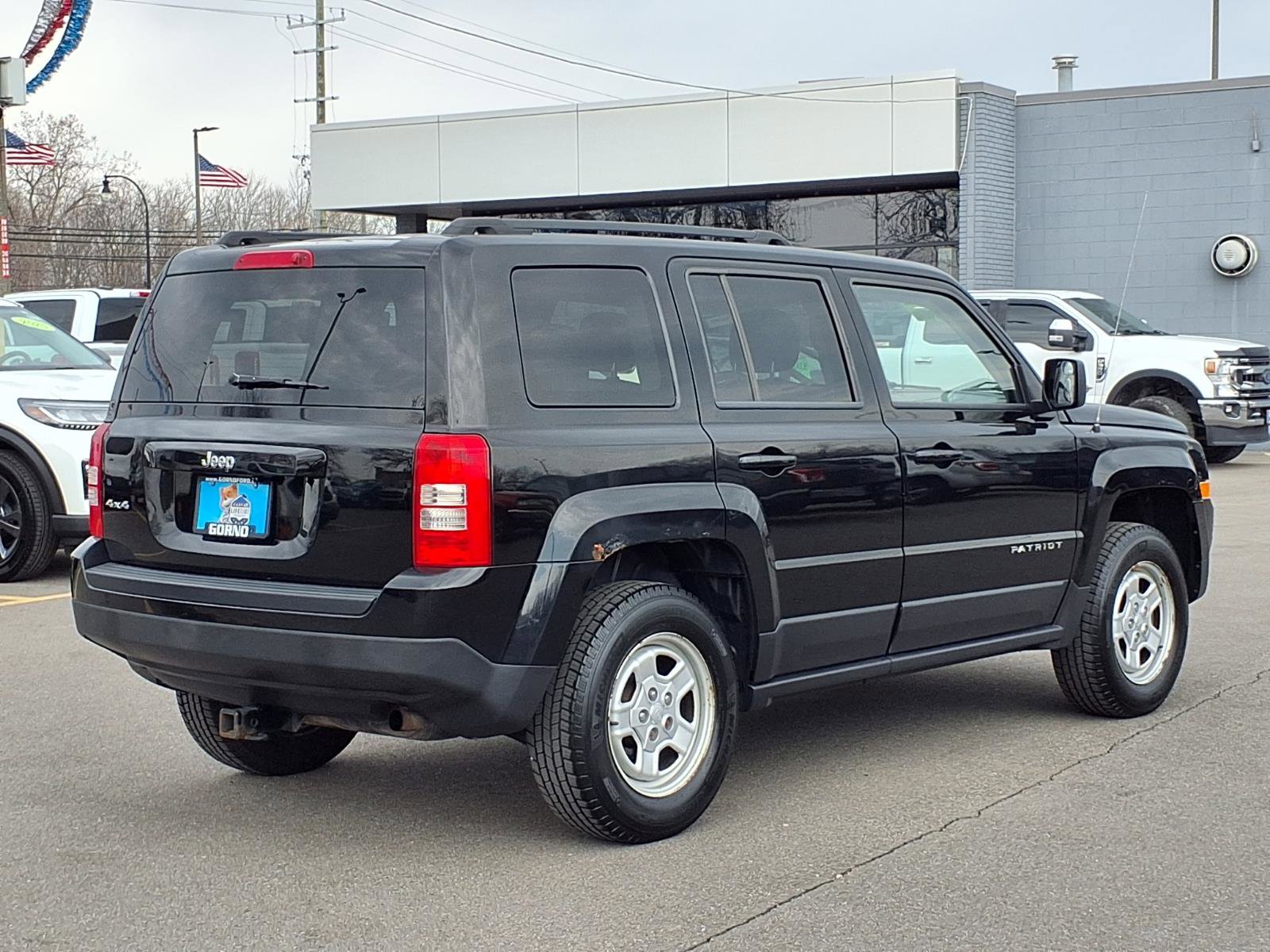 Used 2015 Jeep Patriot Sport w/ Power Value Group image 2