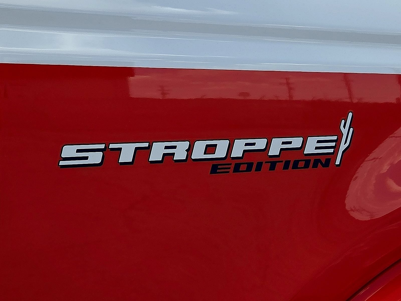 Used 2025 Ford Bronco Stroppe Edition AWD/4WD image 8