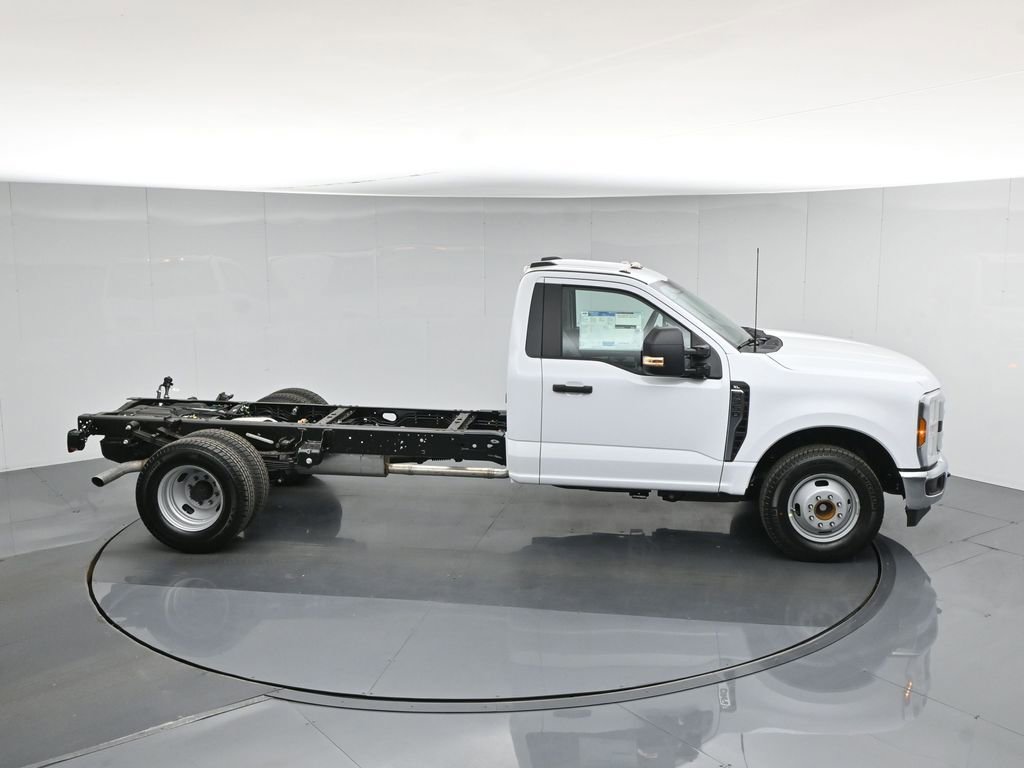 New 2026 Ford F350 XL image 45