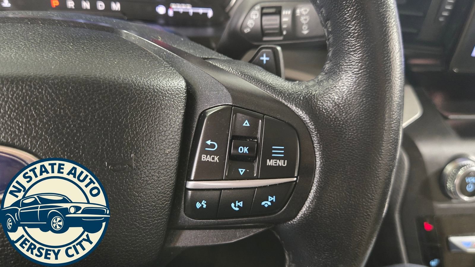 Used 2020 Ford Explorer XLT w/ Comfort Package AWD/4WD image 13