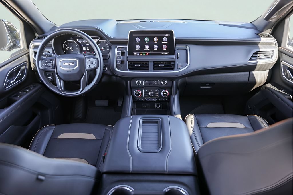 Used 2021 GMC Yukon AT4 w/ AT4 Premium Plus Package AWD/4WD image 31