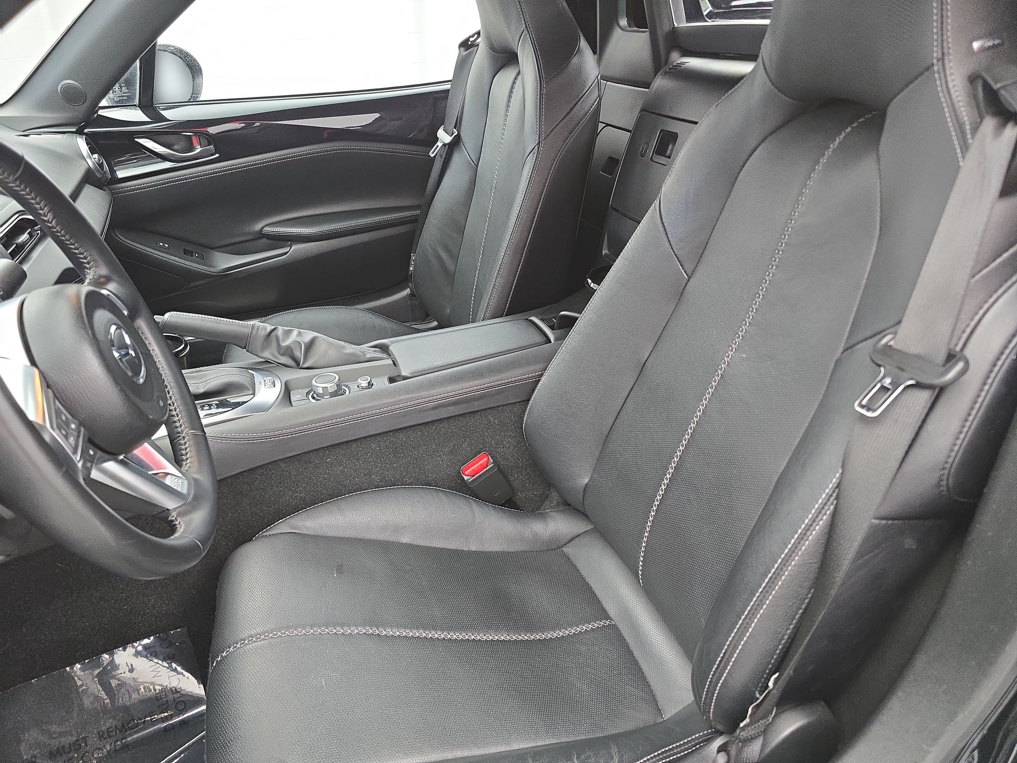 Used 2025 MAZDA MX-5 Miata RF Grand Touring RWD image 11
