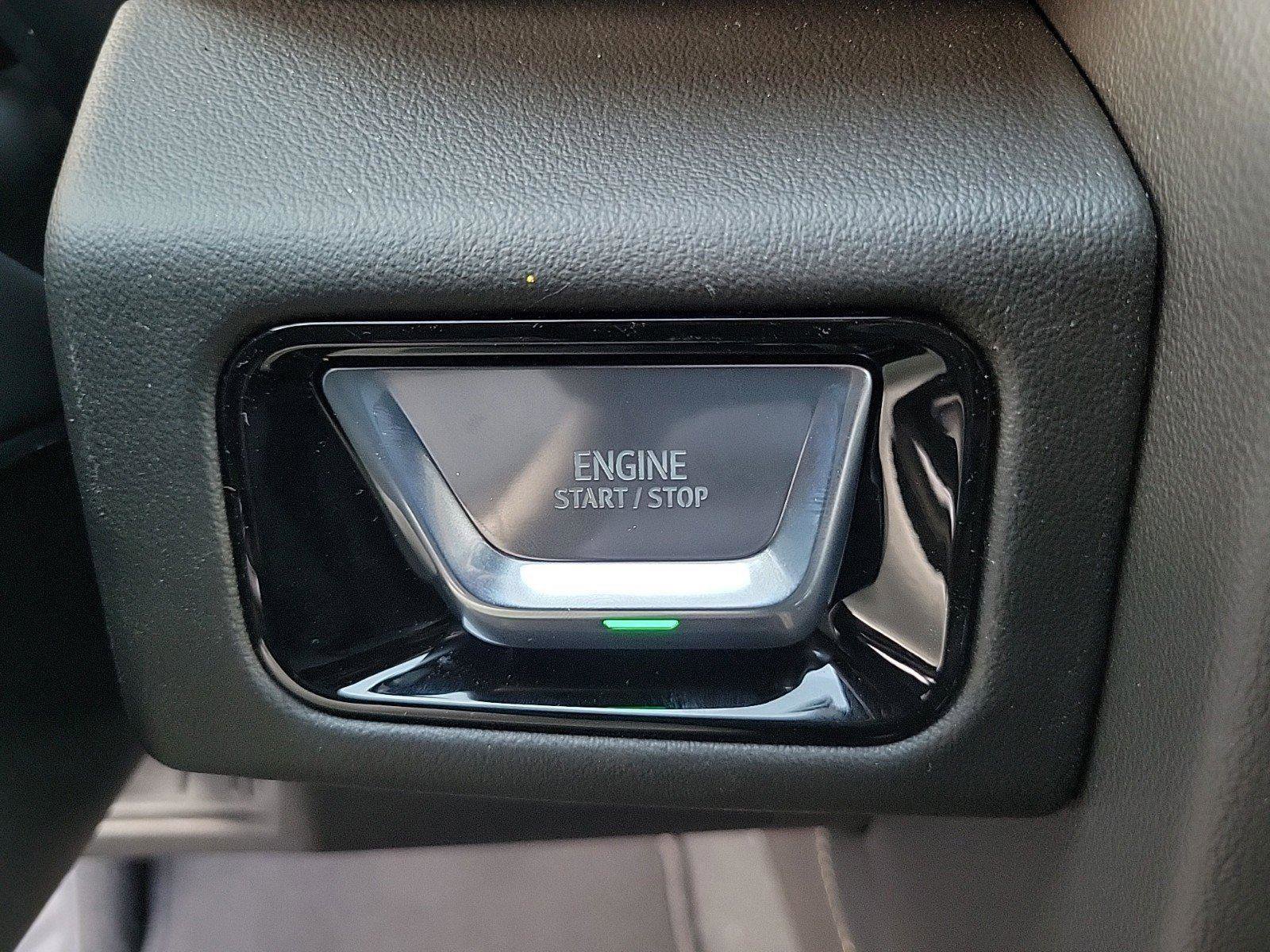 New 2026 GMC Yukon Elevation image 30