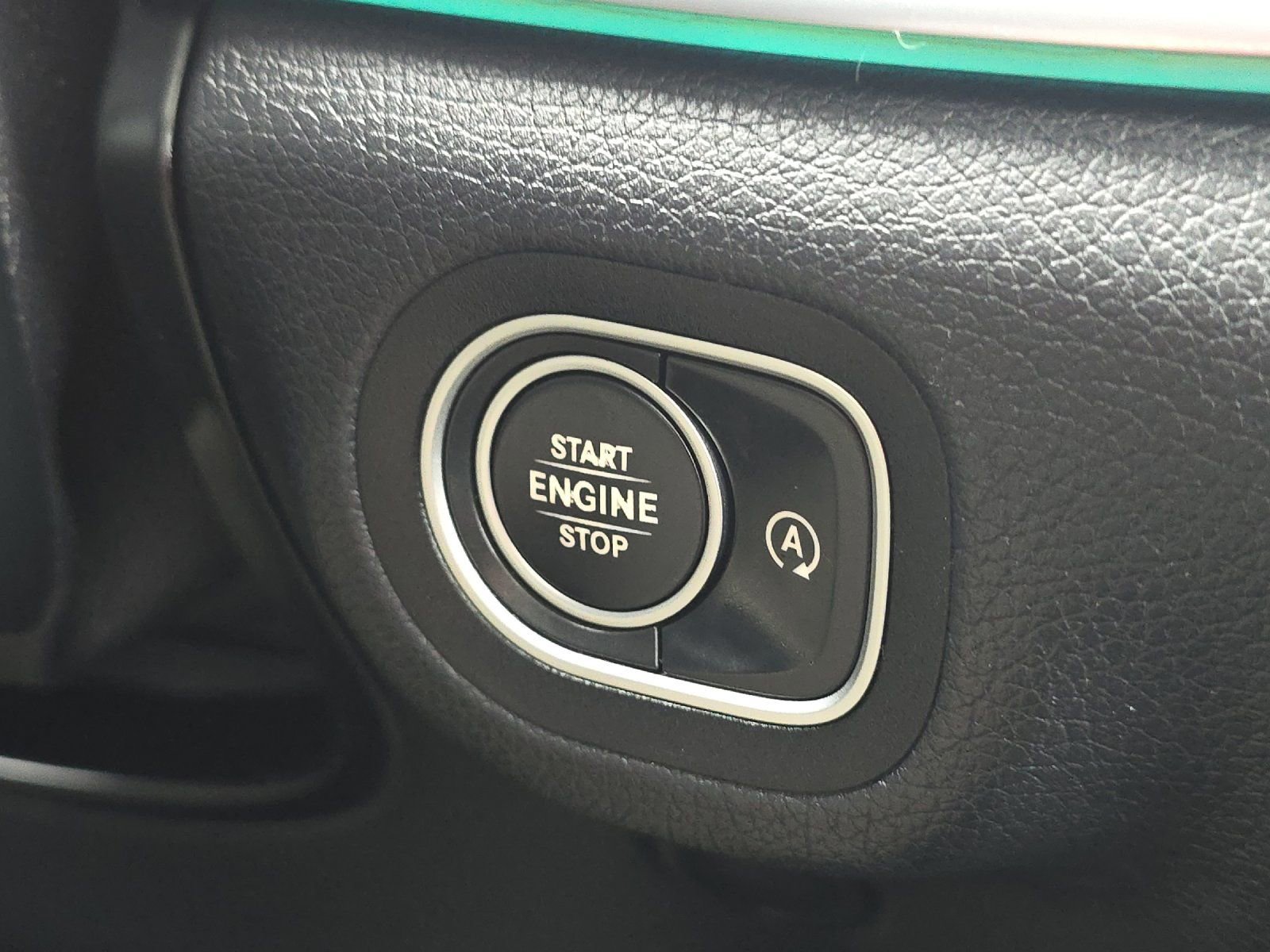 Used 2020 Mercedes-Benz GLE 350 4MATIC image 23