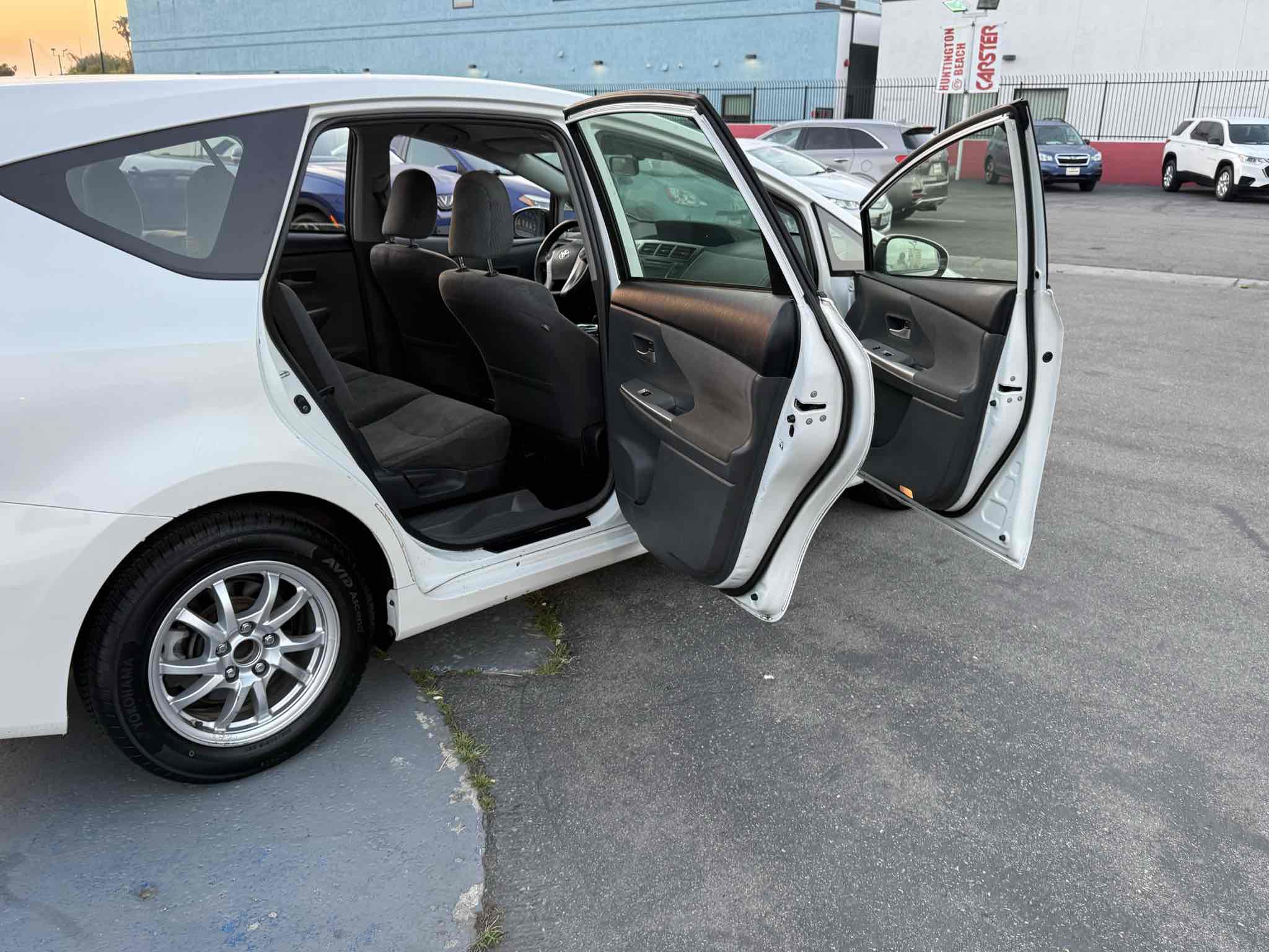 Used 2014 Toyota Prius V Two FWD image 23