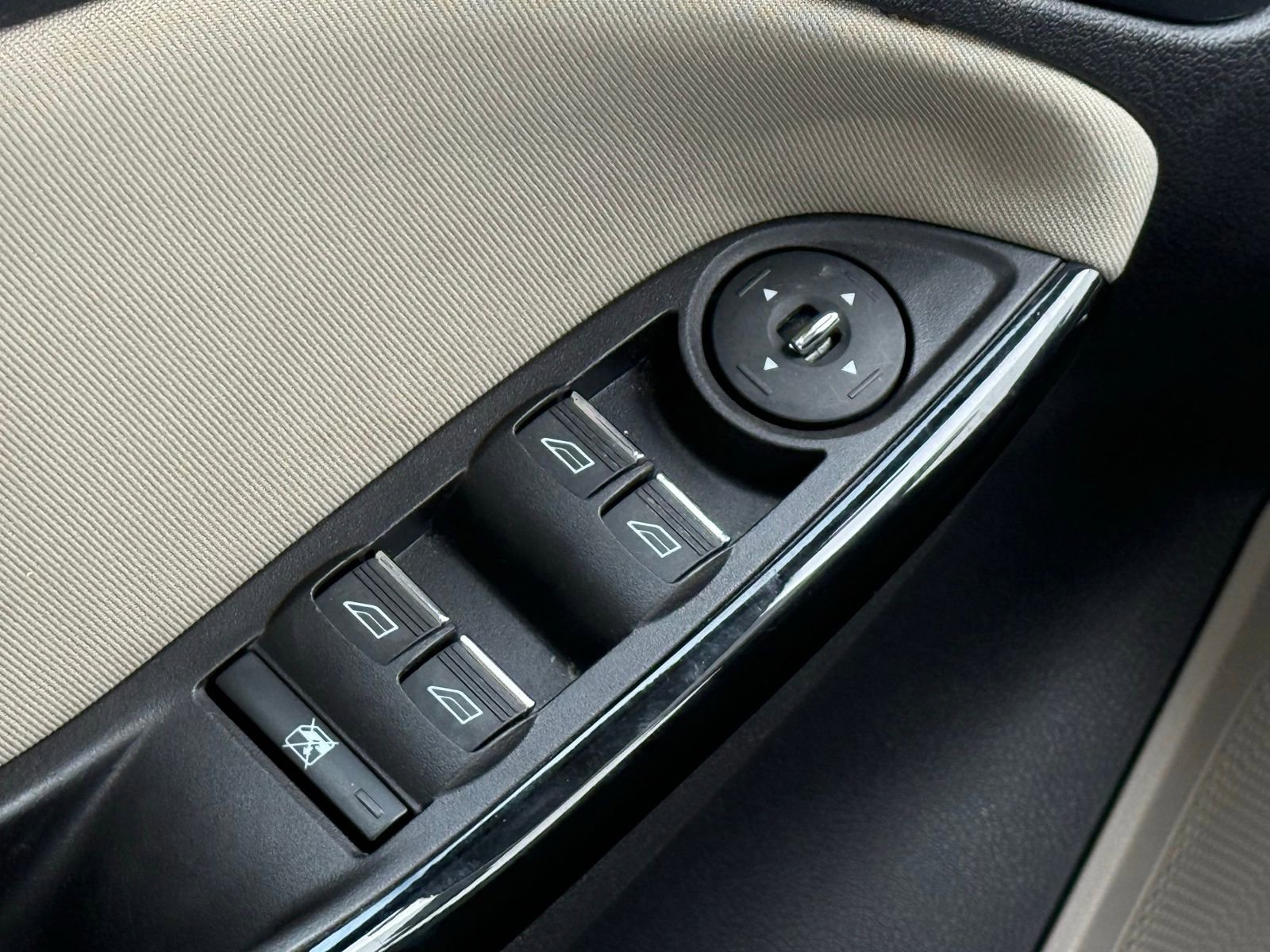 Used 2014 Ford Focus Electric Hatchback image 29