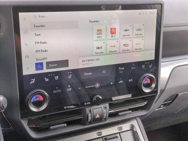 Used 2024 Lexus GX 550 w/ Accessory Package (2T) AWD/4WD image 9