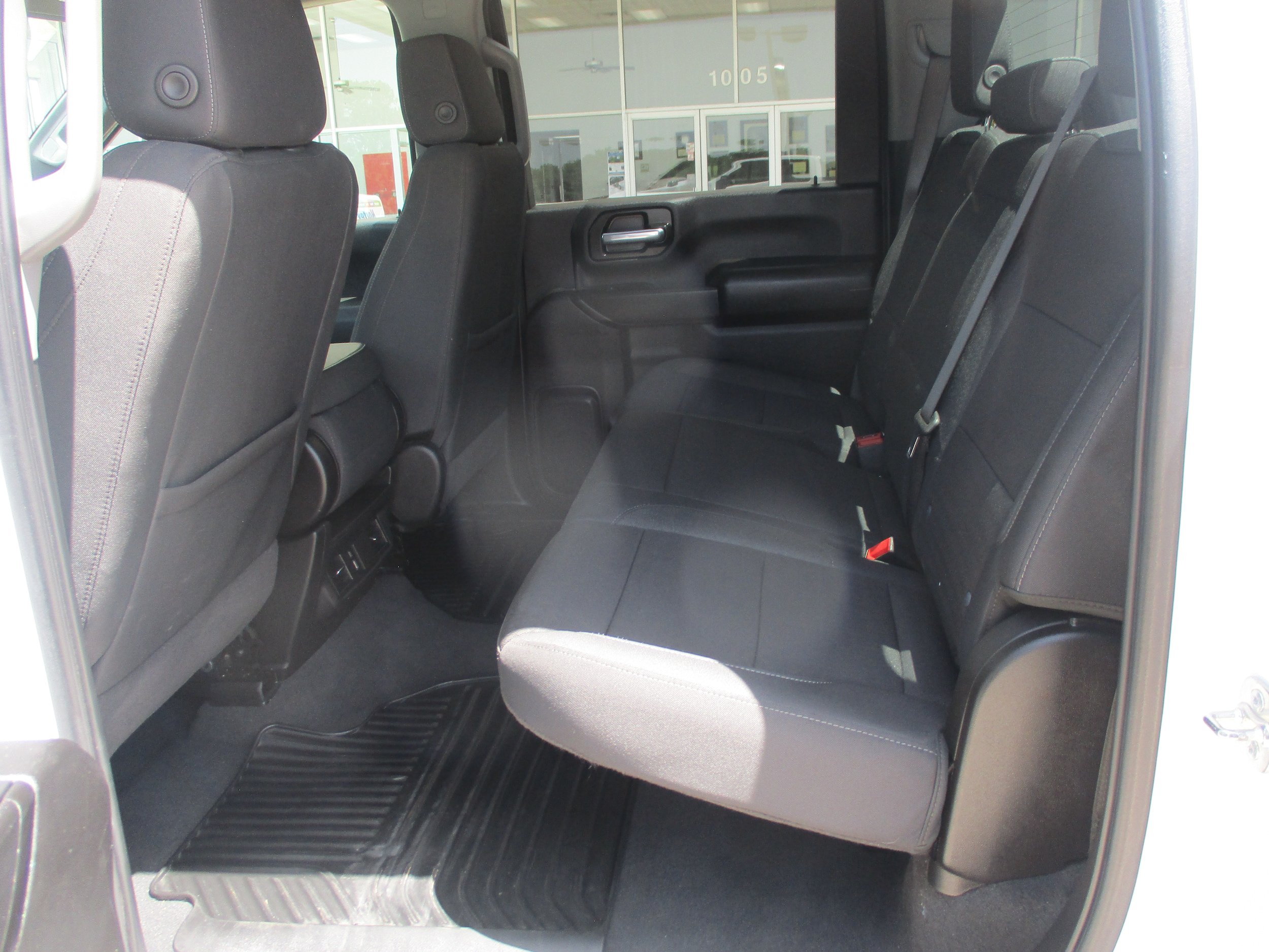Used 2025 Chevrolet Silverado 2500 Custom w/ Custom Convenience Package AWD/4WD image 6