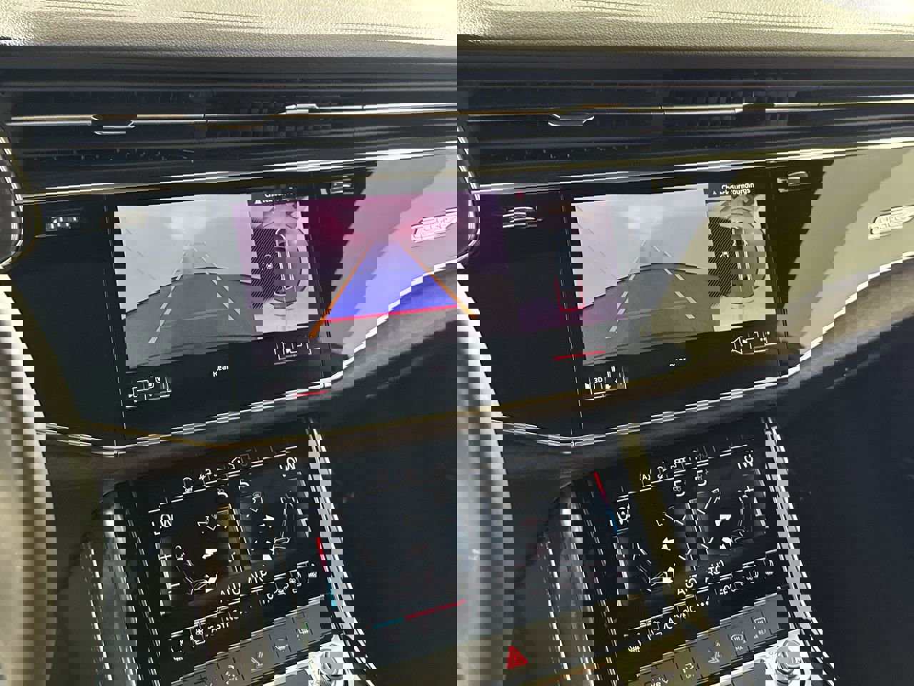 Used 2024 Audi Q8 Premium Plus w/ Premium Plus Package image 5