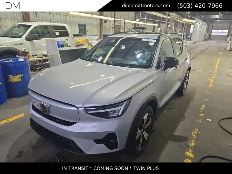 Used 2023 Volvo XC40 Recharge Plus