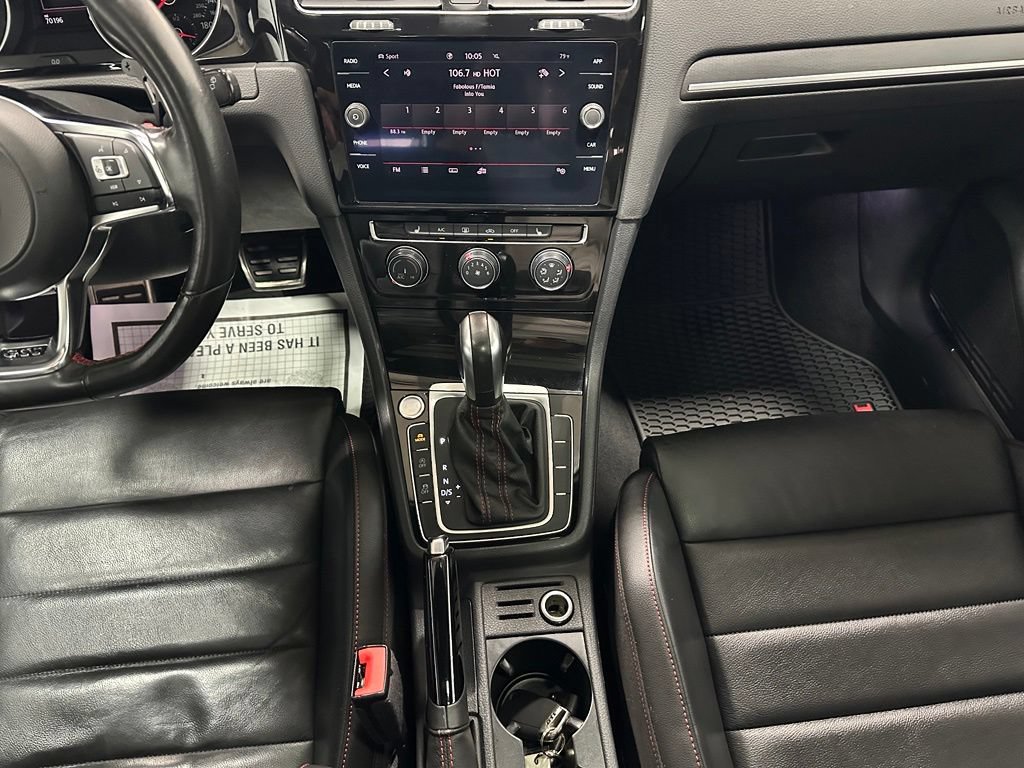 Used 2020 Volkswagen GTI SE FWD image 34