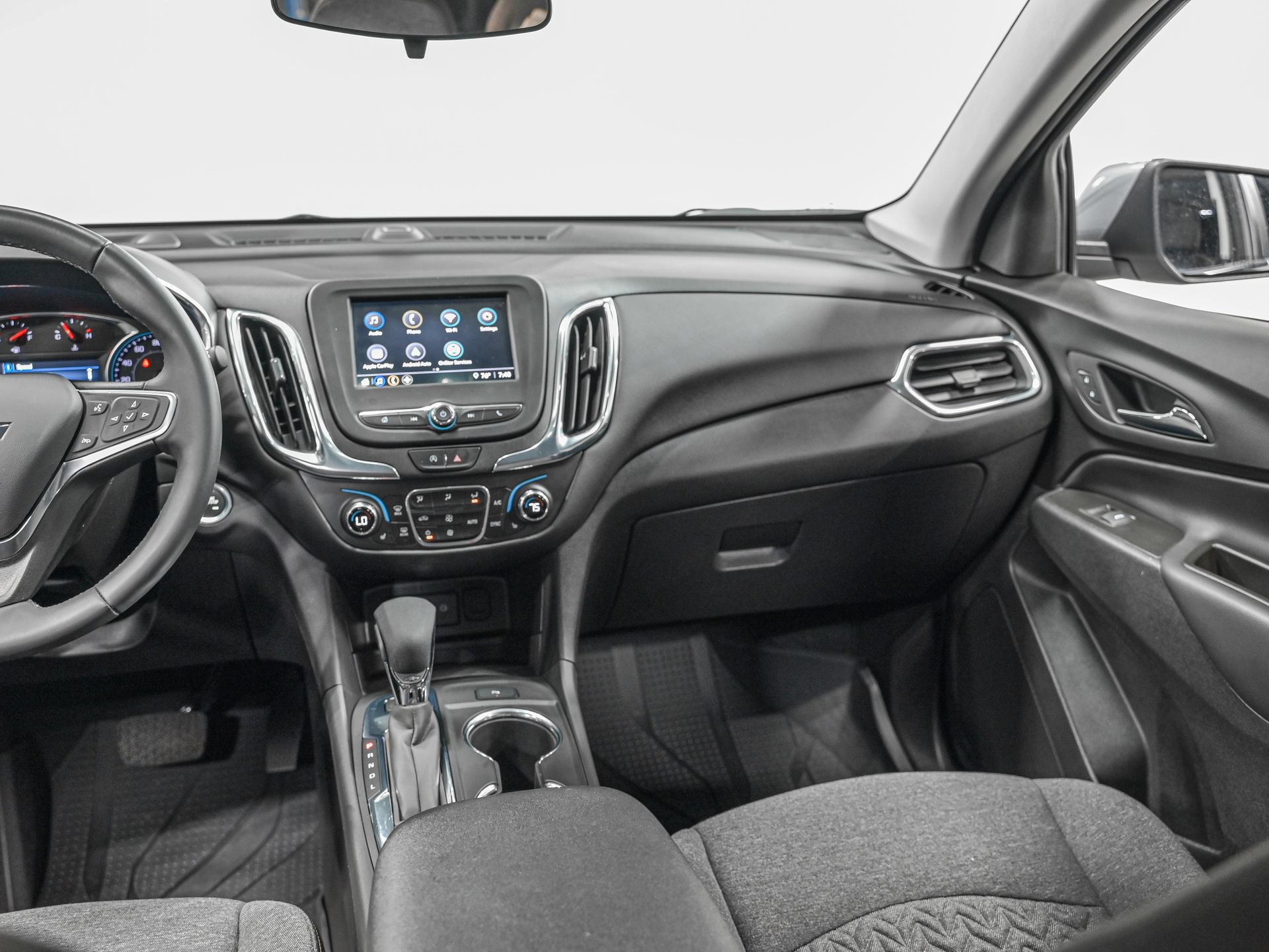 Used 2023 Chevrolet Equinox LT AWD/4WD image 31