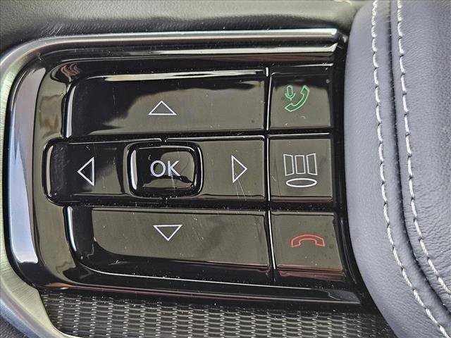 Used 2025 Jeep Grand Wagoneer L Series II Obsidian w/ Quick Order Packagew 28T image 18