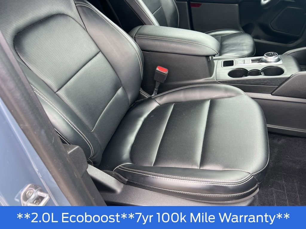 Used 2023 Ford Escape Platinum image 37