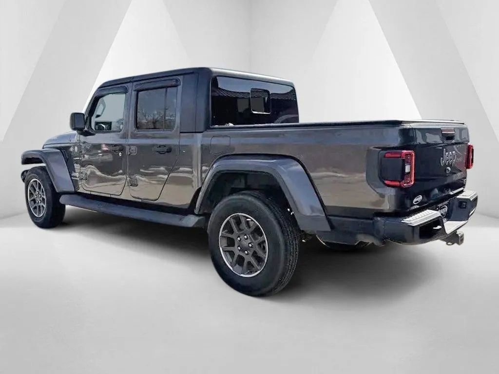 Used 2021 Jeep Gladiator Overland w/ Uconnect 4C Nav & Sound Group image 5
