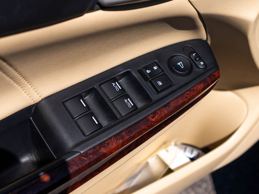 Used 2012 Honda Crosstour EX-L image 24