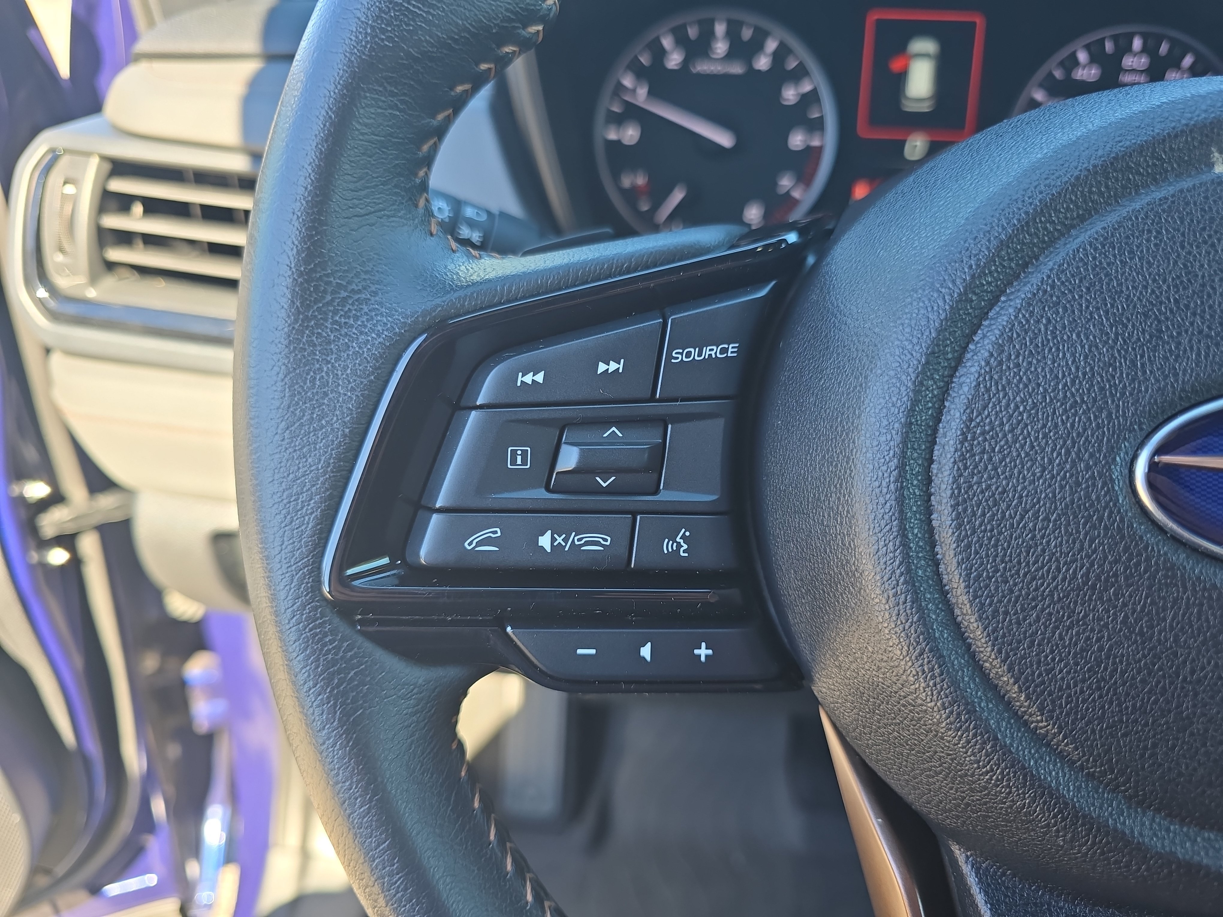 Used 2025 Subaru Forester Sport AWD/4WD image 17