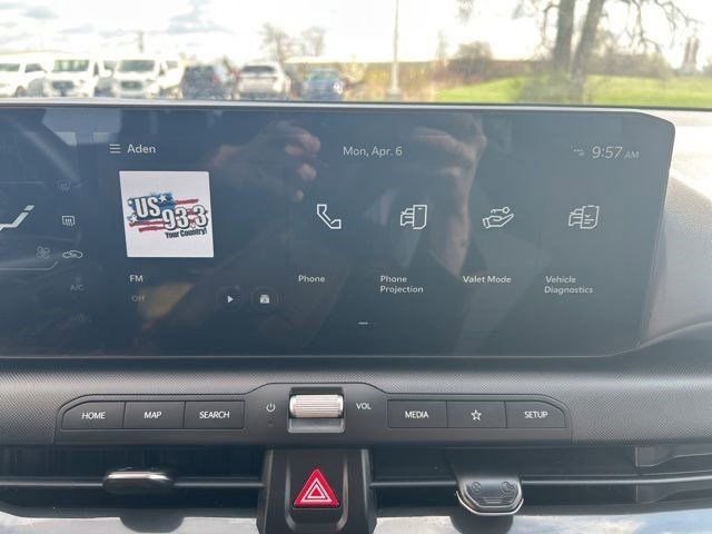 Used 2025 Kia K4 EX image 19