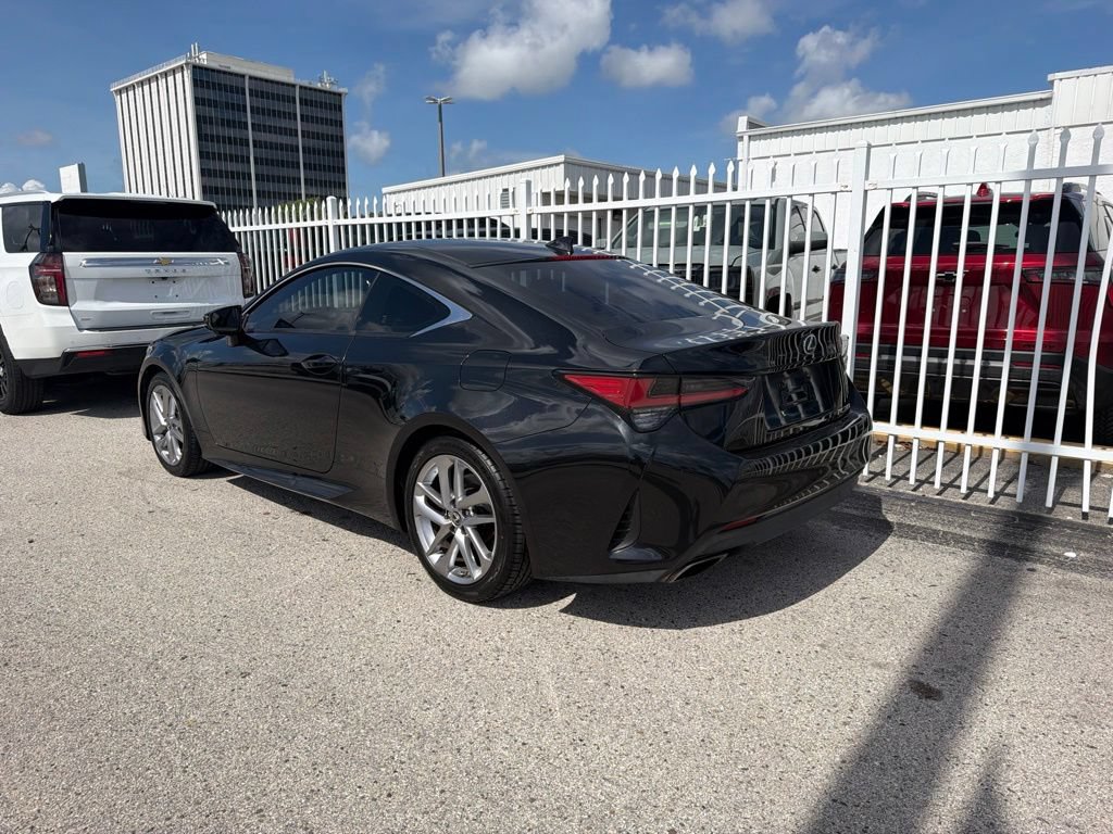 Used 2020 Lexus RC 300 w/ Accessory Package RWD image 3
