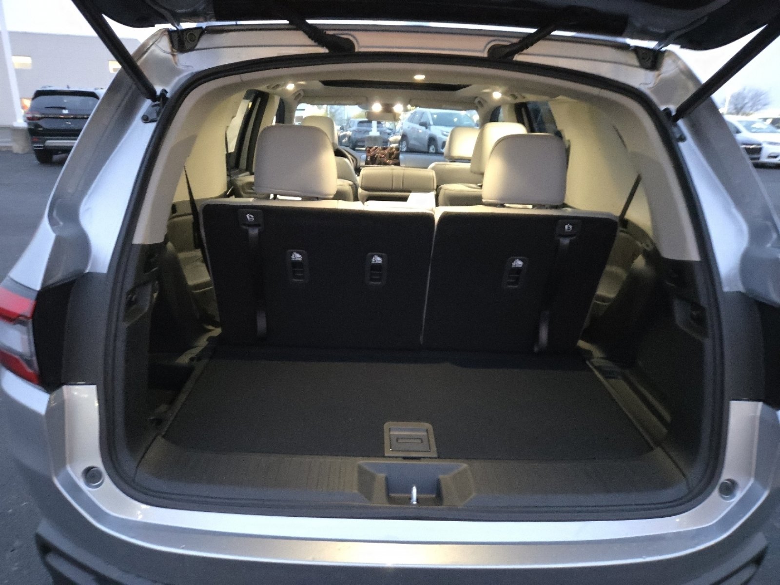 New 2025 Honda Pilot Touring image 22