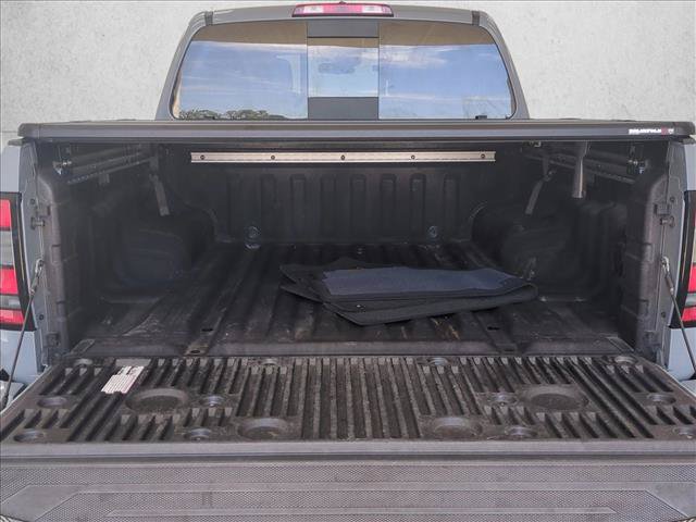 Used 2023 Nissan Frontier Pro-X w/ Pro Convenience Package RWD image 6