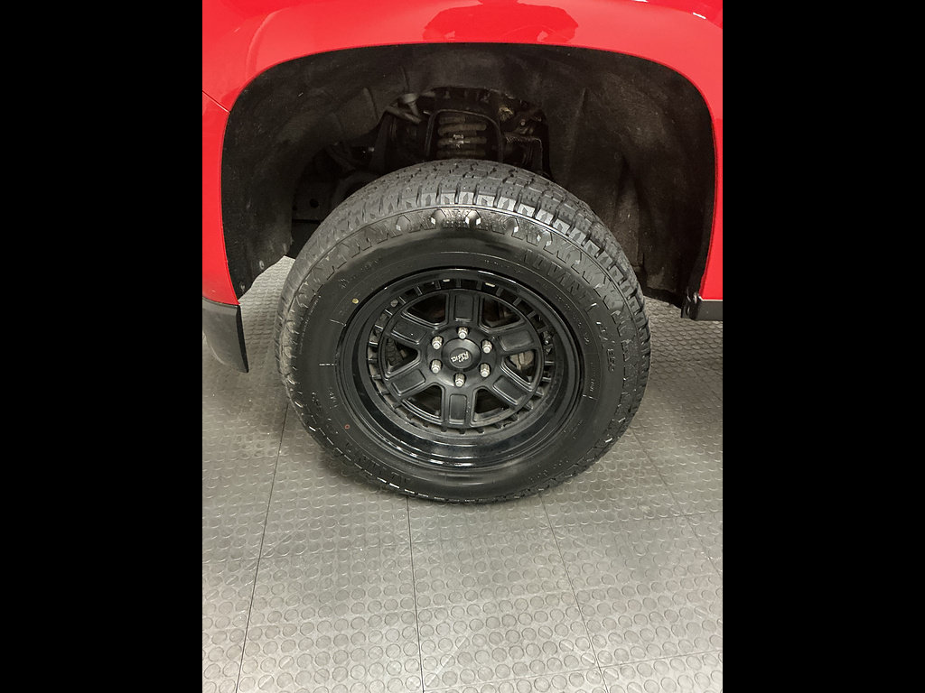 Used 2020 Chevrolet Colorado LT AWD/4WD image 35