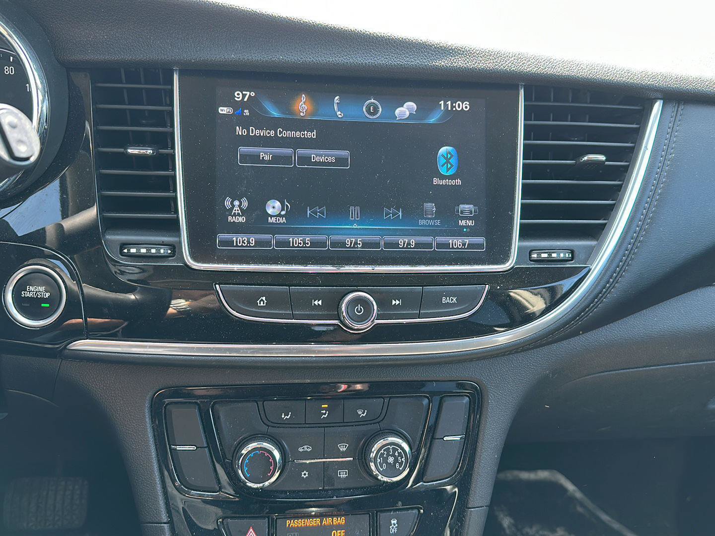 Used 2021 Buick Encore Preferred FWD image 9