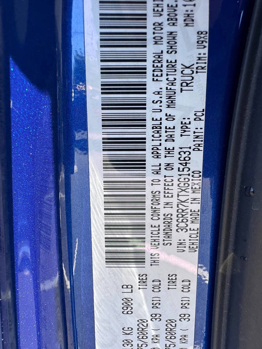 Used 2016 RAM 1500 Express w/ Popular Equipment Group AWD/4WD image 8