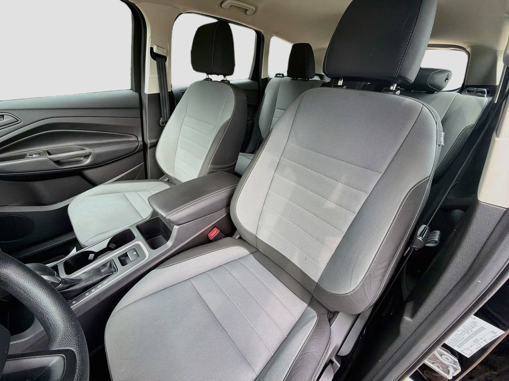Used 2017 Ford Escape S FWD image 21