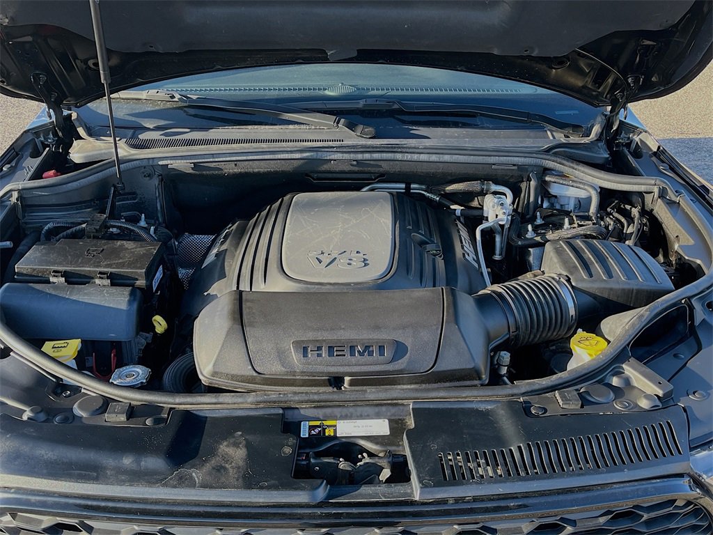 Used 2023 Dodge Durango R/T w/ Hemi Orange Plus Package image 34