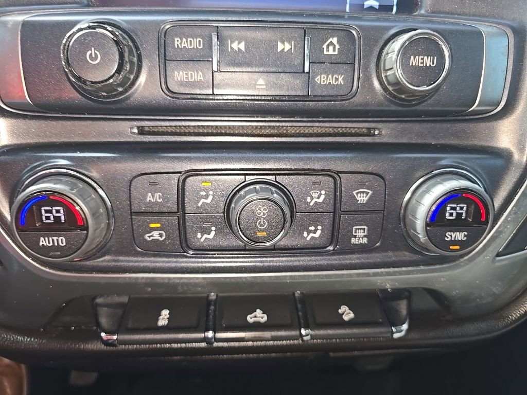 Used 2019 Chevrolet Silverado 1500 LT w/ All Star Edition AWD/4WD image 19