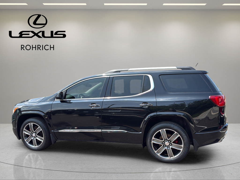 Used 2017 GMC Acadia Denali w/ Technology Package AWD/4WD image 9