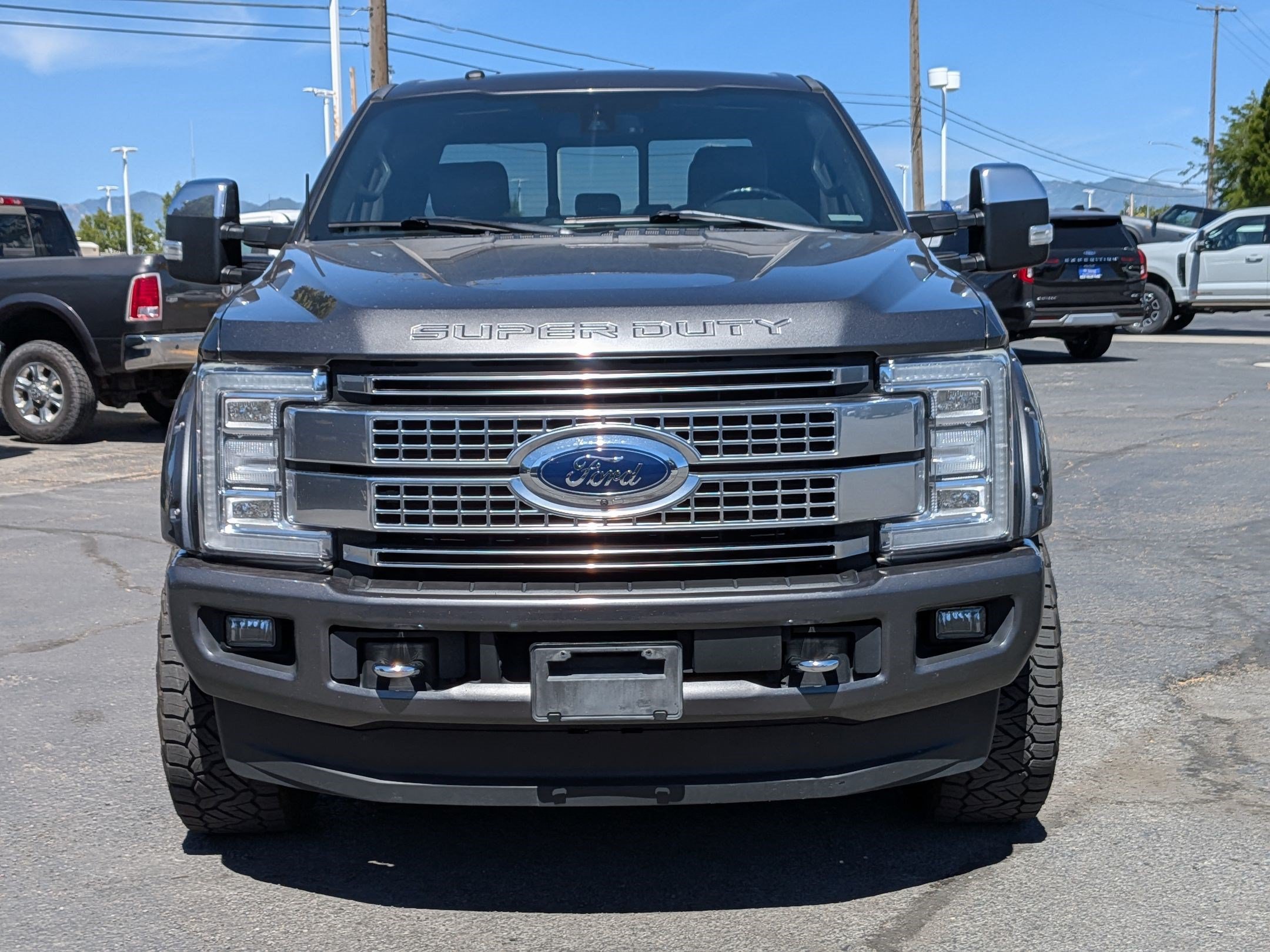 Used 2018 Ford F350 Platinum w/ Platinum Ultimate Package AWD/4WD image 11