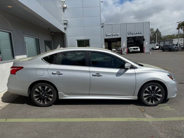 Used 2017 Nissan Sentra SR image 6