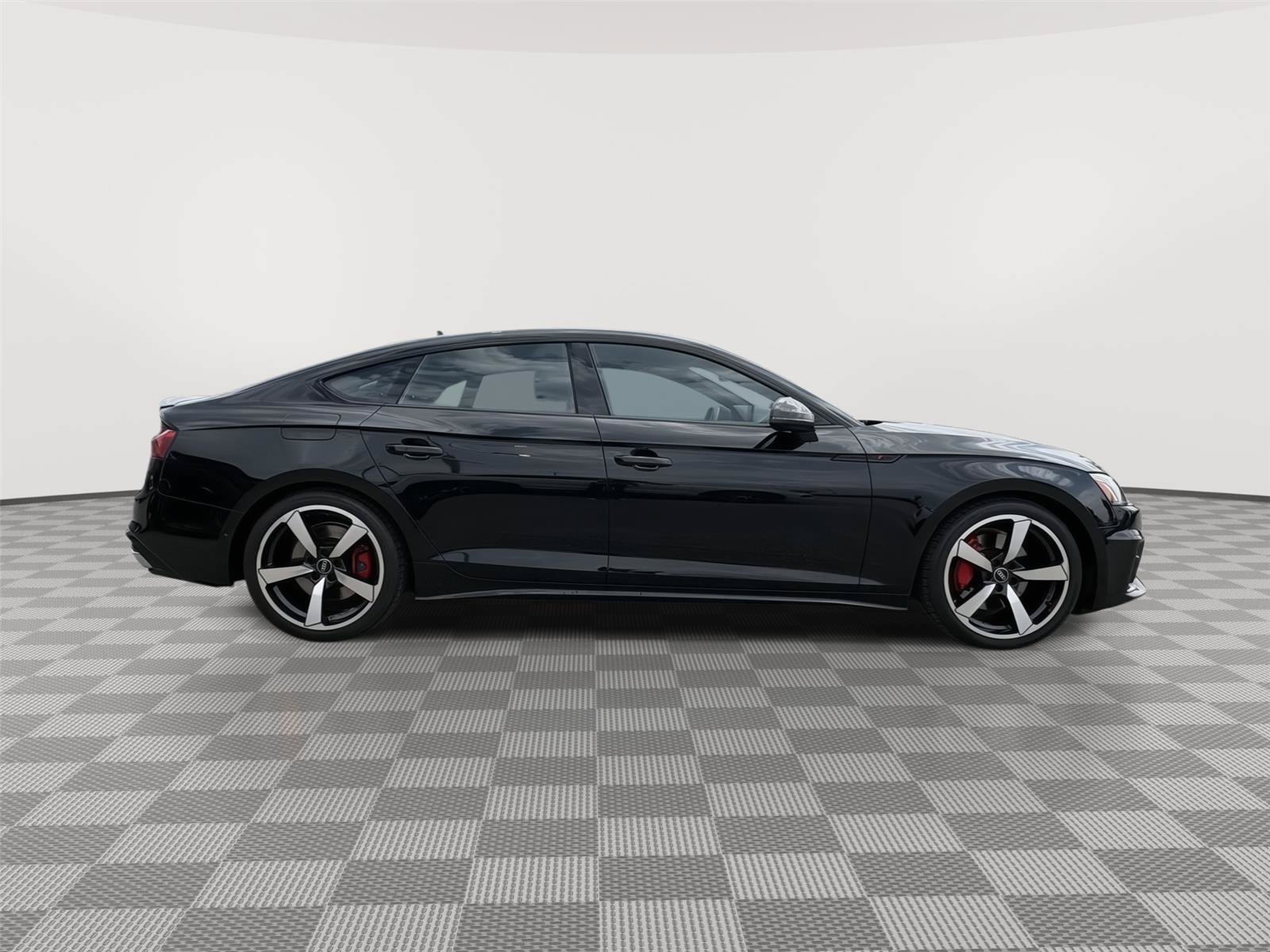 Used 2022 Audi A5 2.0T Prestige w/ Black Optic Plus Package AWD/4WD image 6