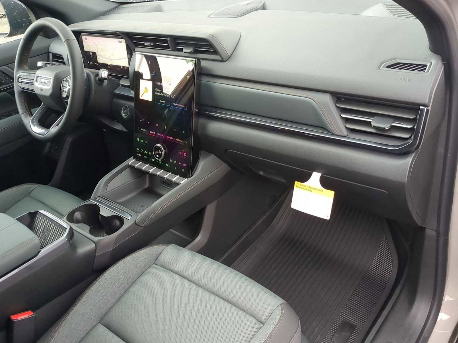 New 2026 GMC Terrain AT4 w/ Convenience Package III image 30