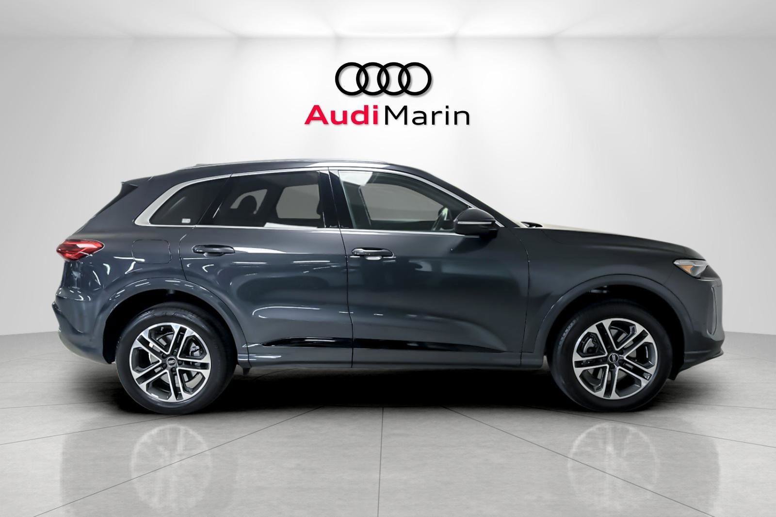 Certified 2025 Audi Q5 Premium Plus w/ Premium Plus image 6