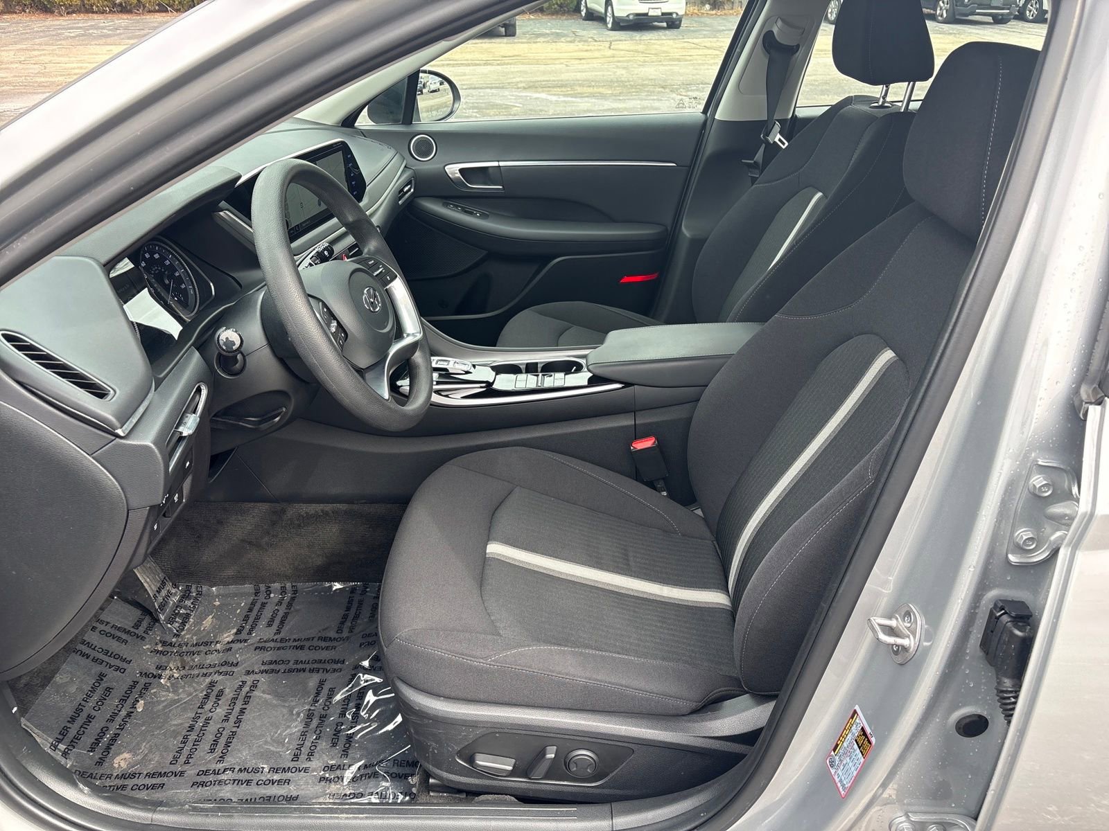 Used 2023 Hyundai Sonata SEL w/ Preferred Accessory Package image 9