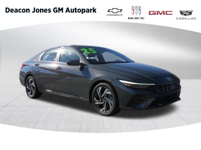 Used 2025 Hyundai Elantra SEL