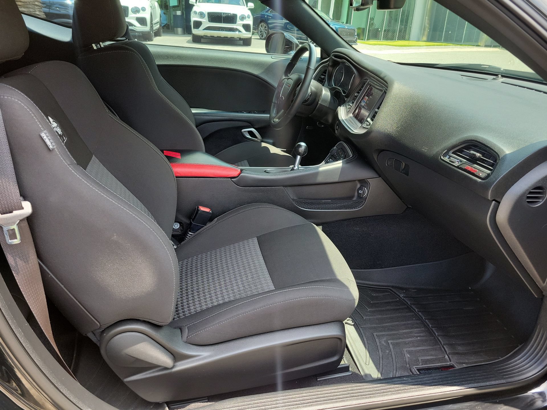 Used 2022 Dodge Challenger R/T Scat Pack RWD image 11