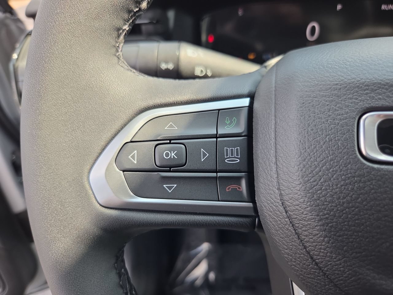 New 2026 Jeep Compass Limited w/ Sun, Sound & Navigation Group AWD/4WD image 30