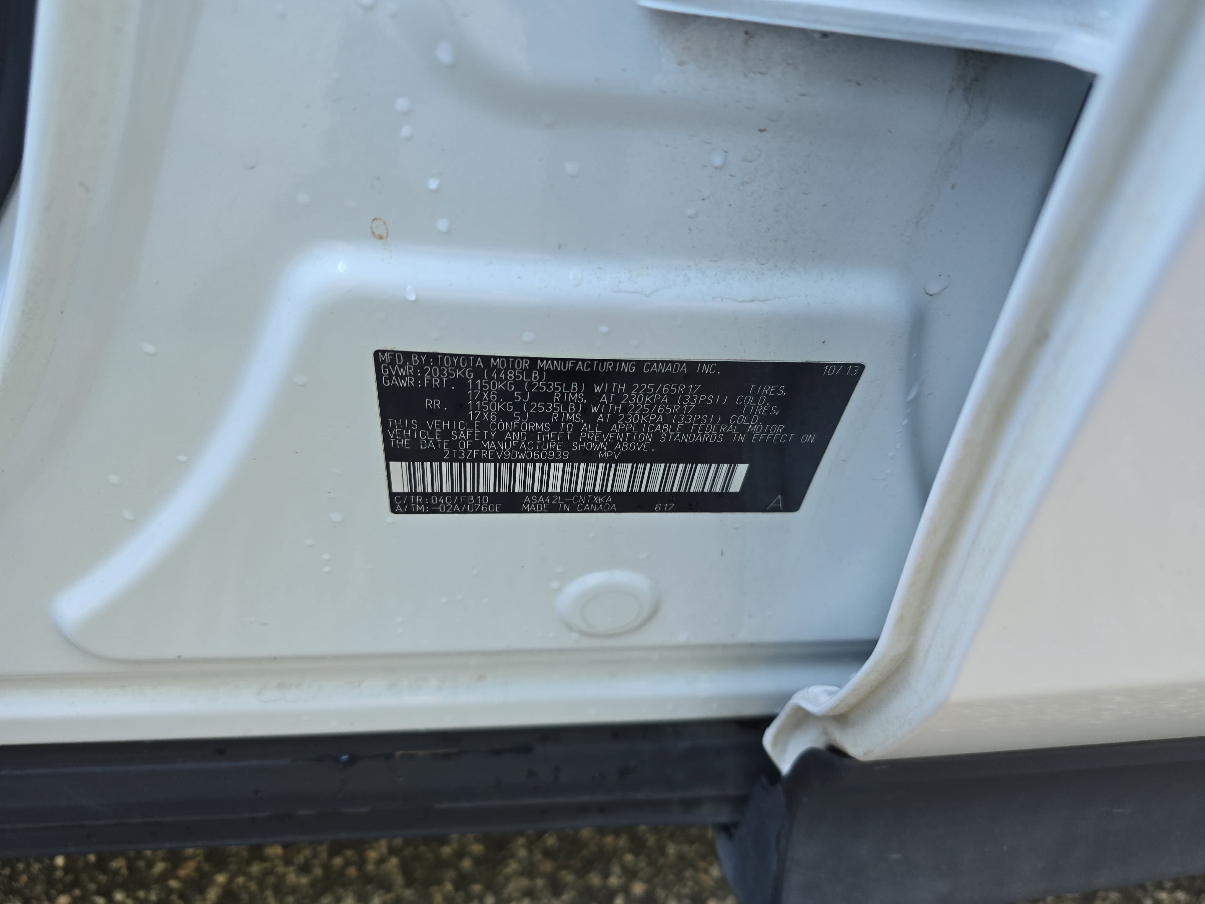 Used 2013 Toyota RAV4 LE FWD image 32