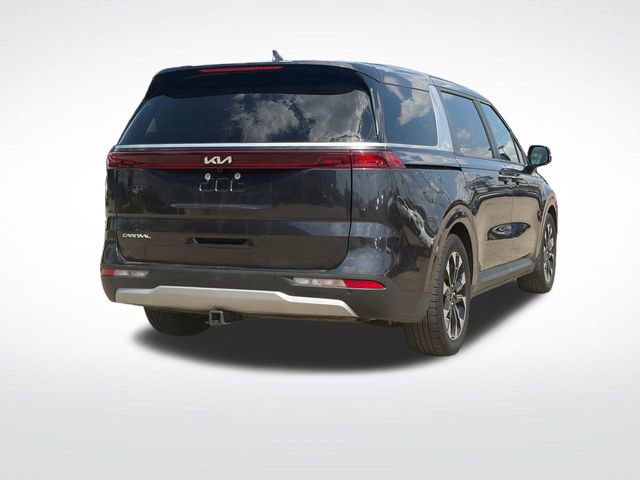 Used 2024 Kia Carnival EX FWD image 17