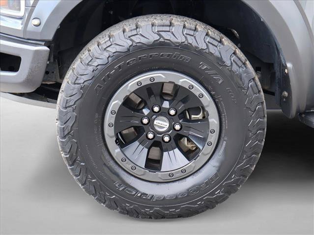 Used 2017 Ford F150 Raptor w/ Equipment Group 802A Luxury AWD/4WD image 30
