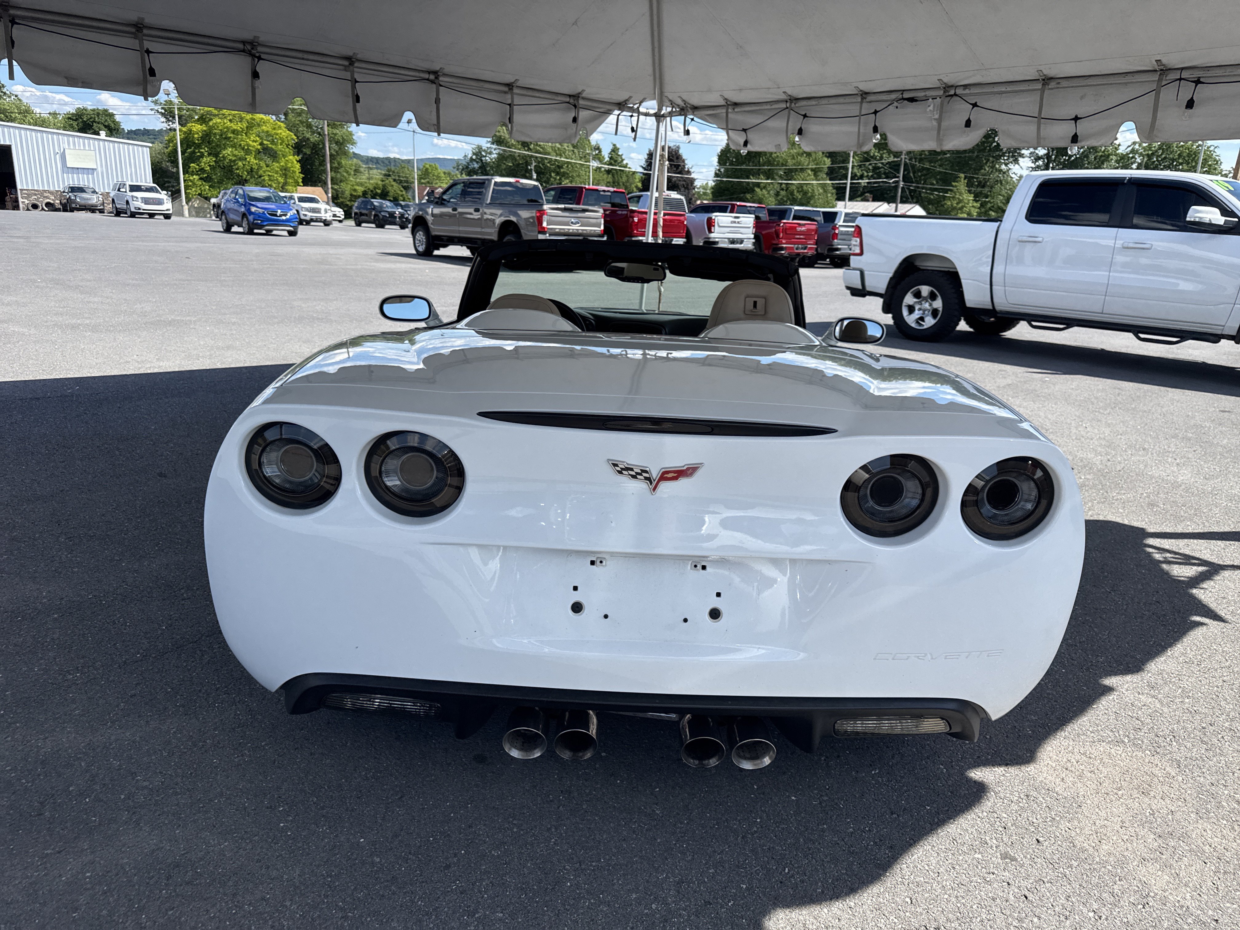 Used 2008 Chevrolet Corvette Convertible w/ Preferred Equipment Group RWD image 5