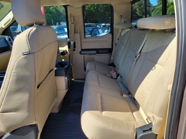 Used 2015 Ford F150 XLT w/ Equipment Group 302A Luxury AWD/4WD image 11