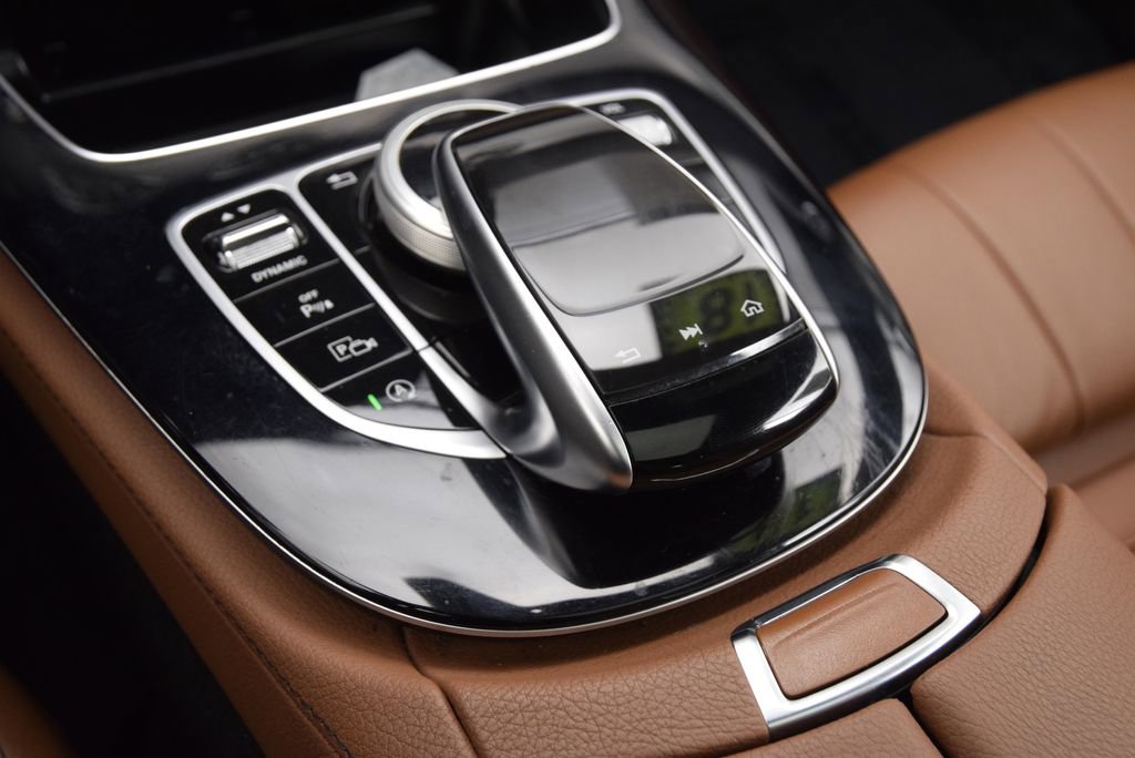 Used 2018 Mercedes-Benz E 400 Coupe image 32