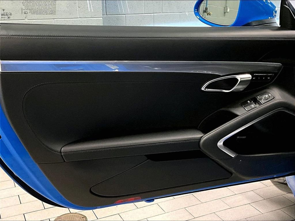 Certified 2025 Porsche 718 Boxster S image 28