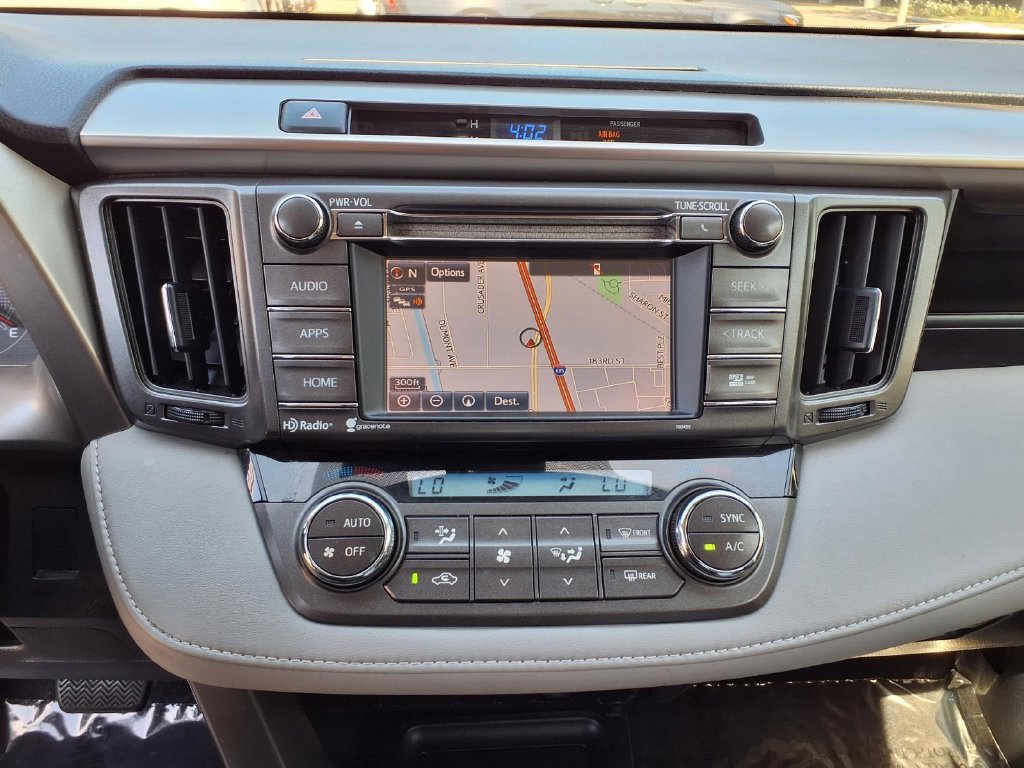 Used 2015 Toyota RAV4 XLE FWD image 23